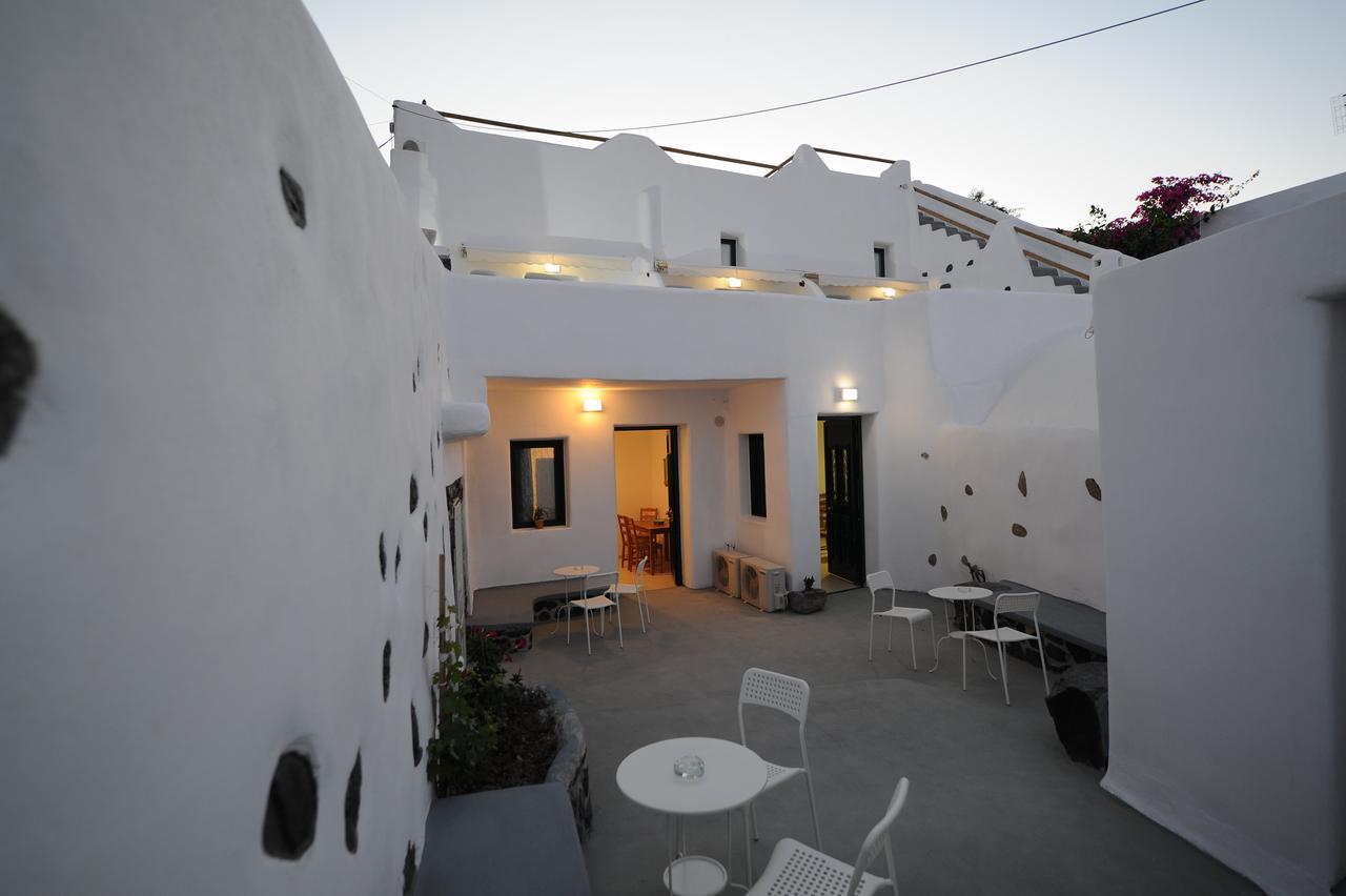 Manias Fira Residences מראה חיצוני תמונה
