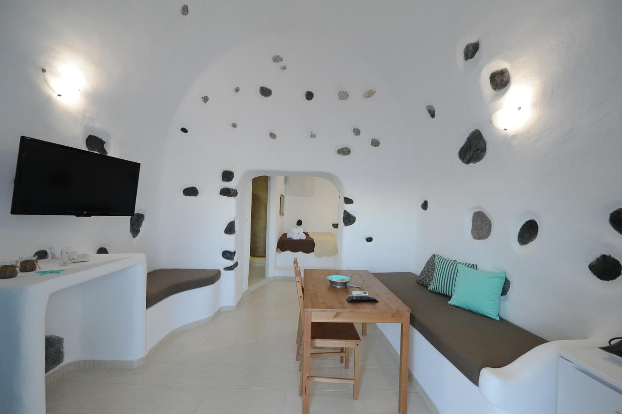 Manias Fira Residences מראה חיצוני תמונה
